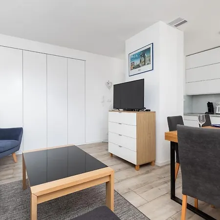Azure Premium By Renters Prestige Apartment *