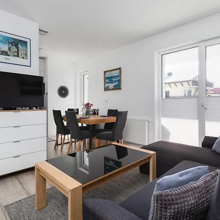 Azure Premium By Renters Prestige * Kolberg