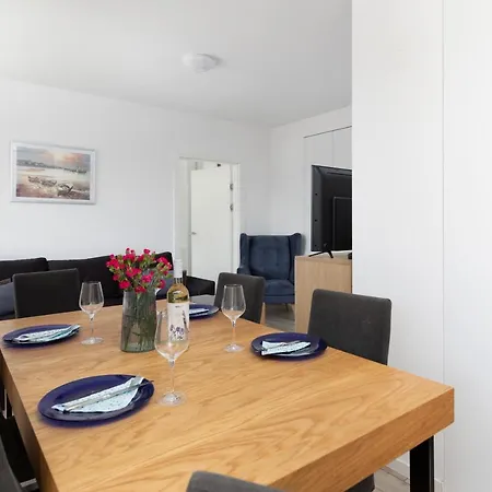 Apartment Azure Premium By Renters Prestige *