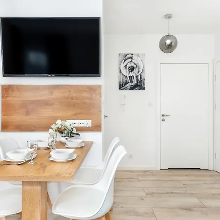 Azure Premium By Renters Prestige Apartment Kolberg