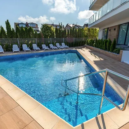 Azure Premium By Renters Prestige Kolberg