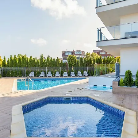 Azure Premium By Renters Prestige Apartment